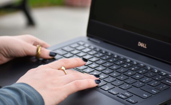 laptop rental for event